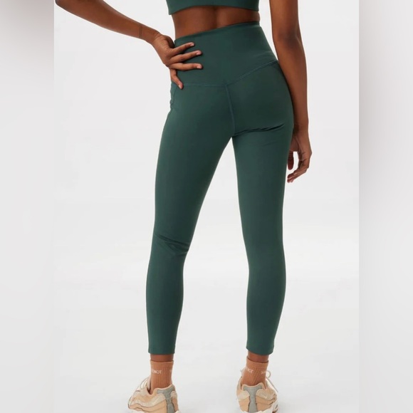 Girlfriend Collective Compressive High-rise Leggings (28” inseam) - Picture 5 of 5